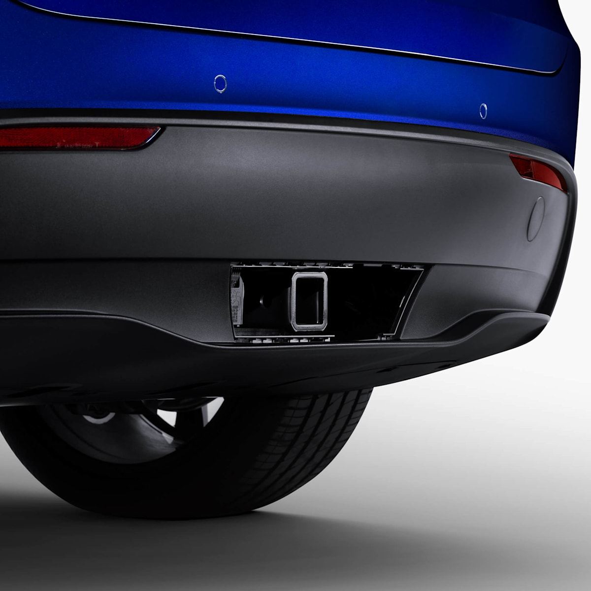 Model Y Tow Package