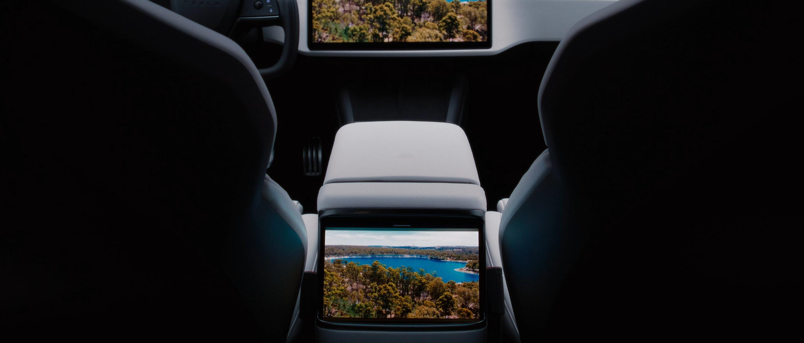 Tesla Model S interior — 17-inch display and rear passenger screen