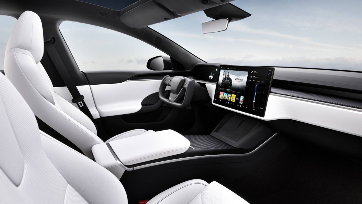 2022 Plaid BLACK — interior