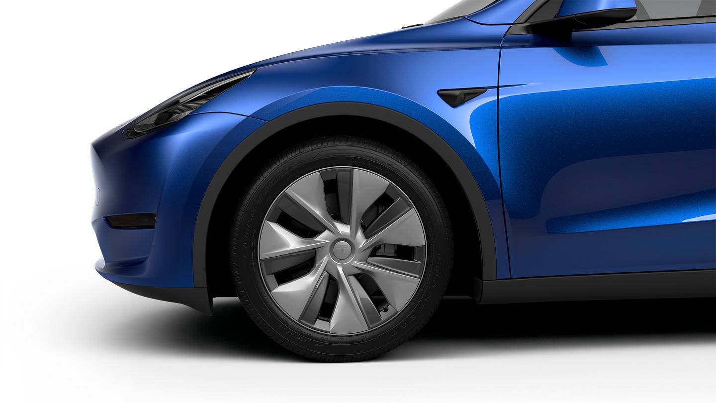 2021 Standard Range Rear-Wheel Drive BLUE — stud wheel