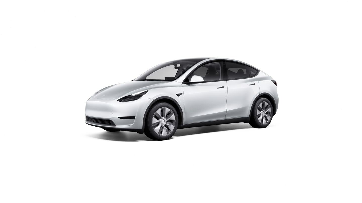 2024 Model Y Rear-Wheel Drive WHITE — front34