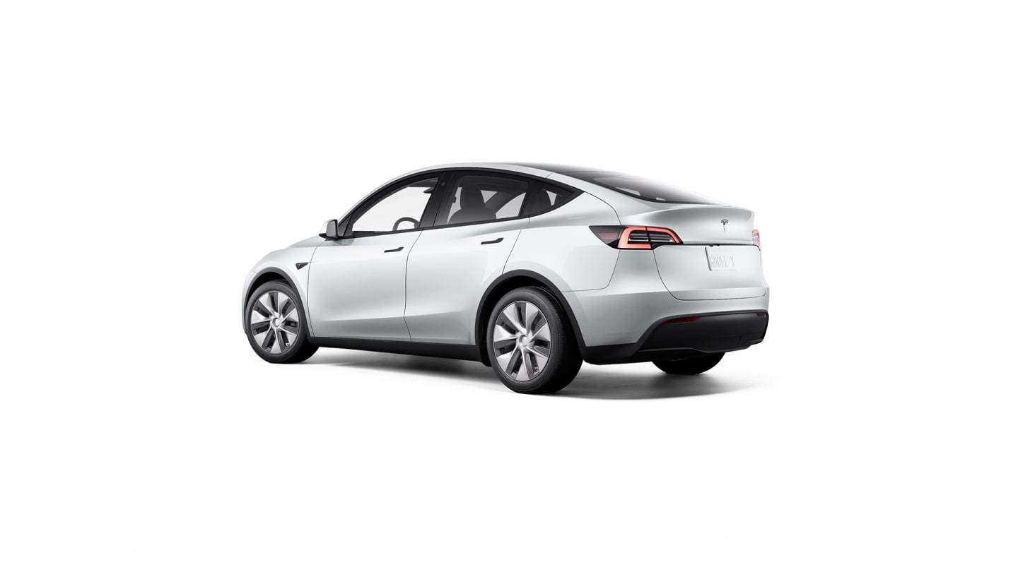 2024 Model Y Rear-Wheel Drive WHITE — stud rear